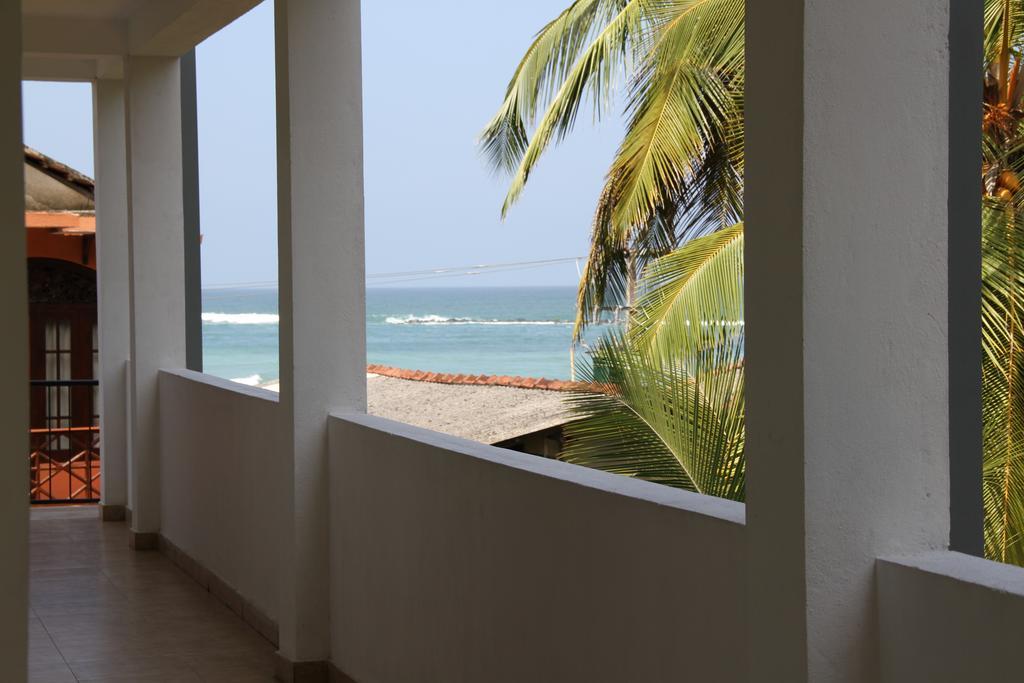 Hotel Neptune Bay Unawatuna Beach Exterior foto