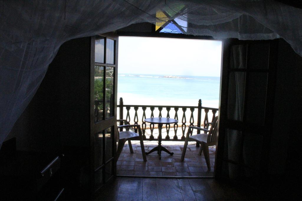 Hotel Neptune Bay Unawatuna Beach Exterior foto